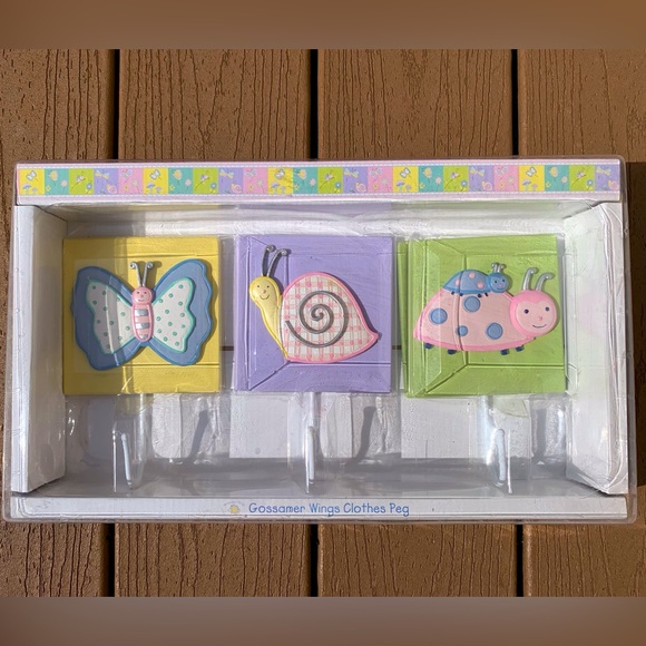 🆕KIDS LINE CLOTHES PEGS HOOKS SET OF 3 GOSSAMER WINGS NIB - Picture 1 of 2